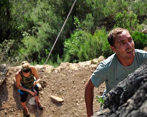 rock climbing gelida bastian